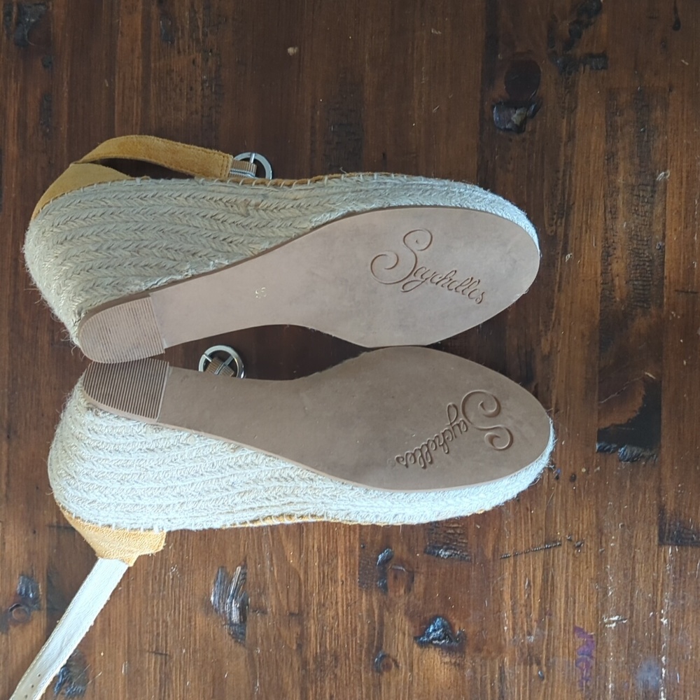 Wedge sandals - Picture 3 of 4